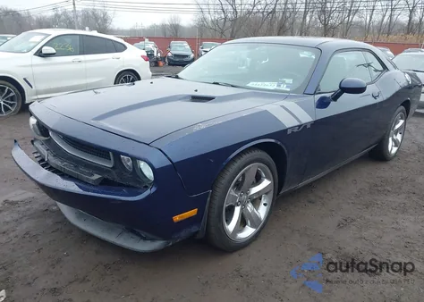 2013 Dodge Challenger R/T z USA, uszkodzony, nr VIN 2C3CDYBTXDH565174